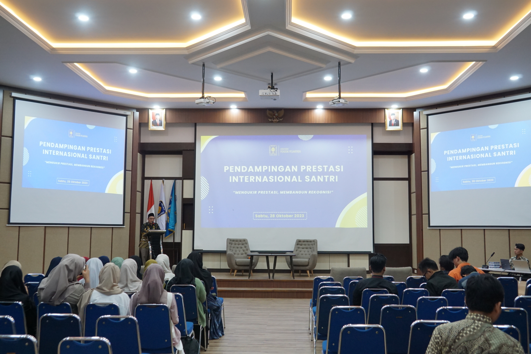 International Achievement Assistance for Santri - Pondok Pesantren UII